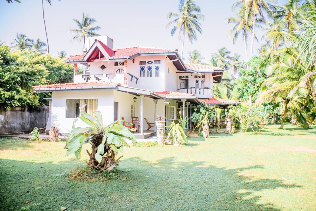 Seven Beach Villa ウナワトゥナ エクステリア 写真
